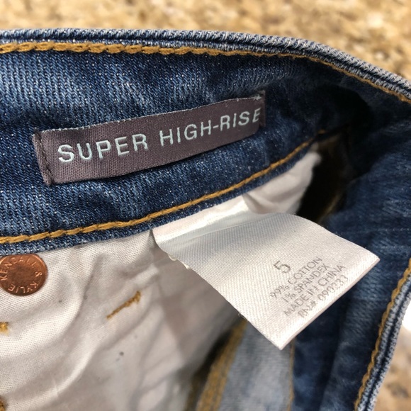 Kendall & Kylie Super High Rise Medium Wash Denim Shorts - Picture 5 of 7